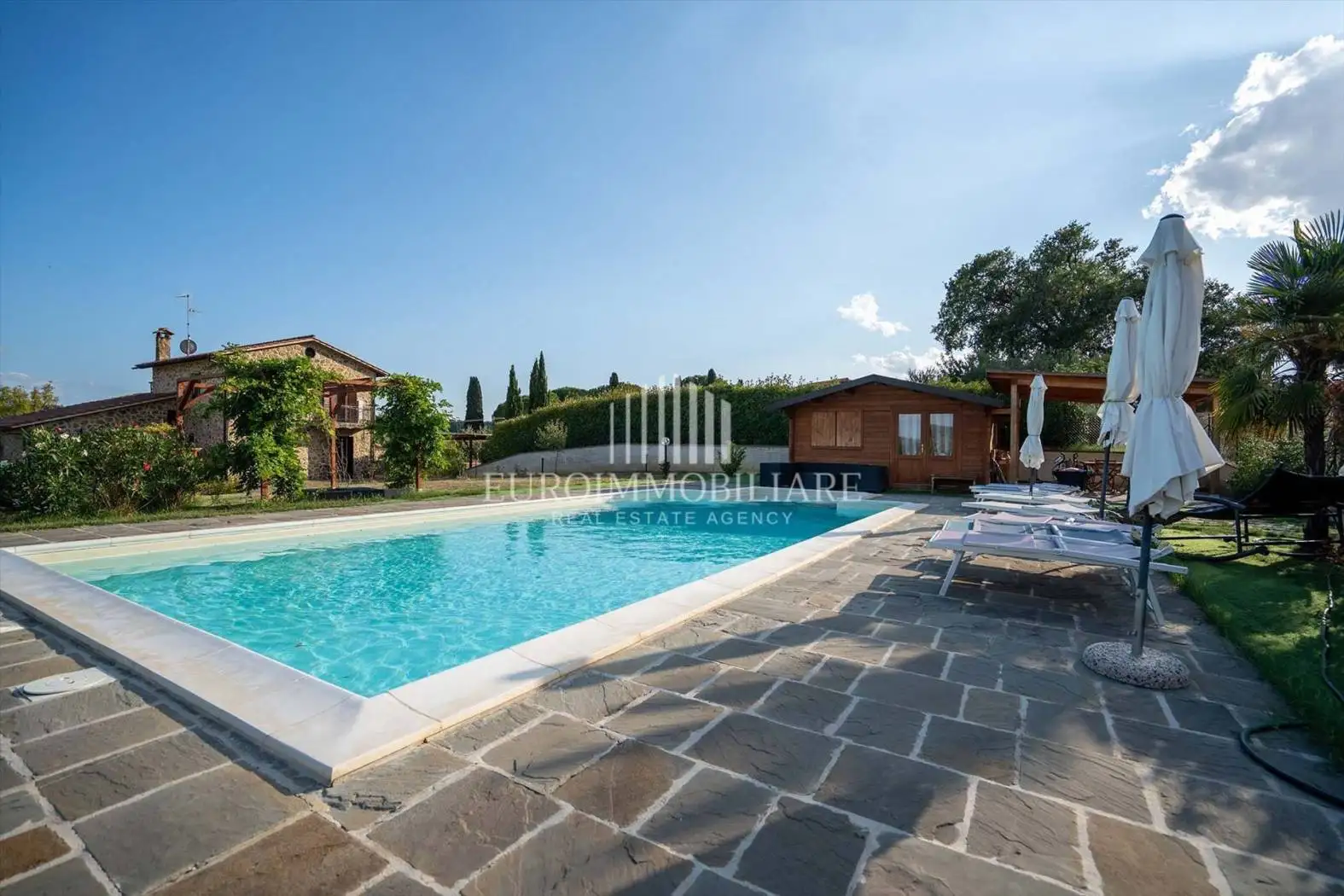 Villa in vendita a Castiglione del Lago