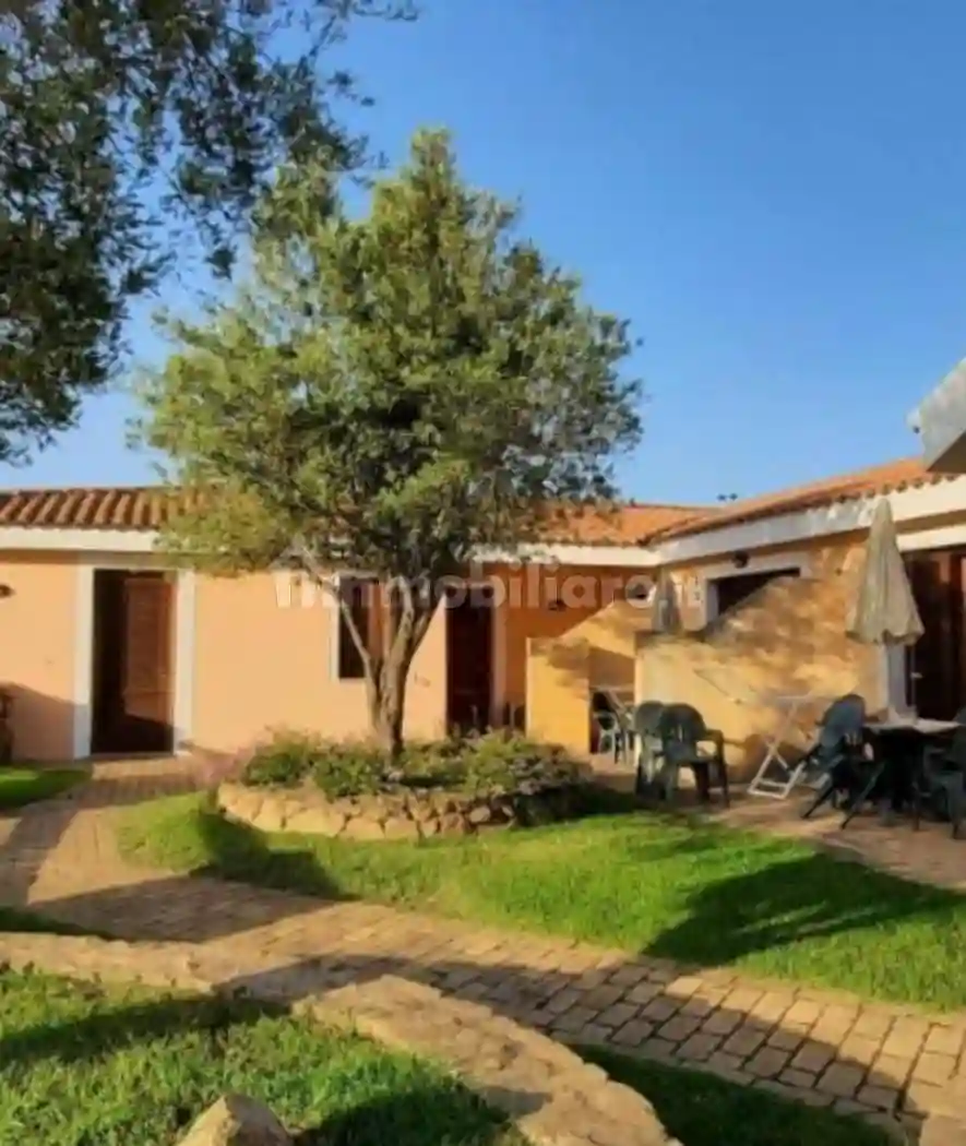 Villa a schiera via Luca Cubeddu 10, Osseddu, Olbia - foto 4