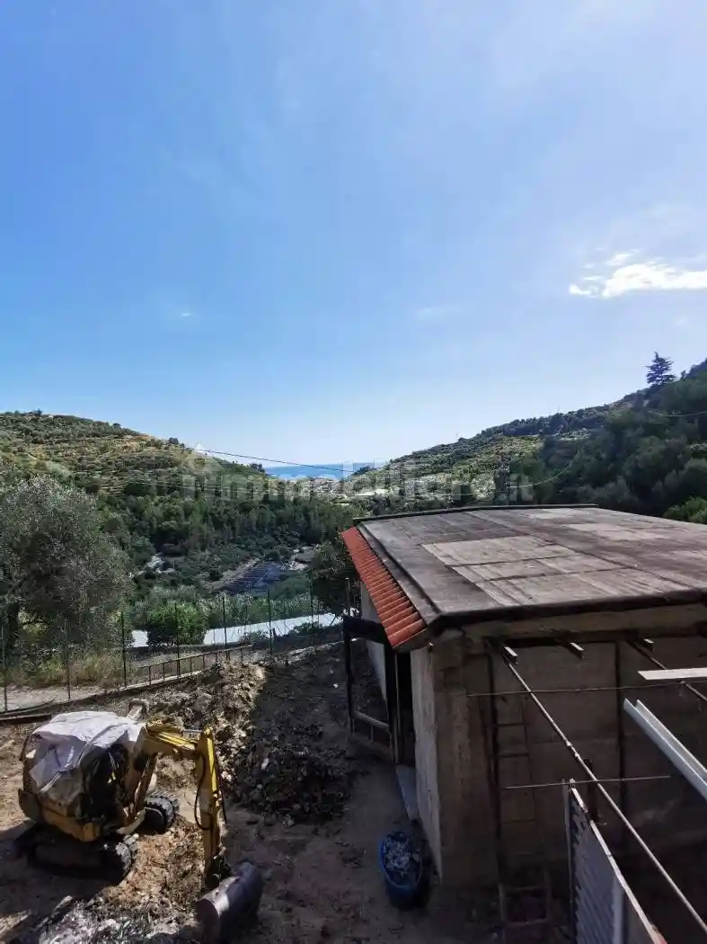 Rustico - Casale in vendita a Castellaro