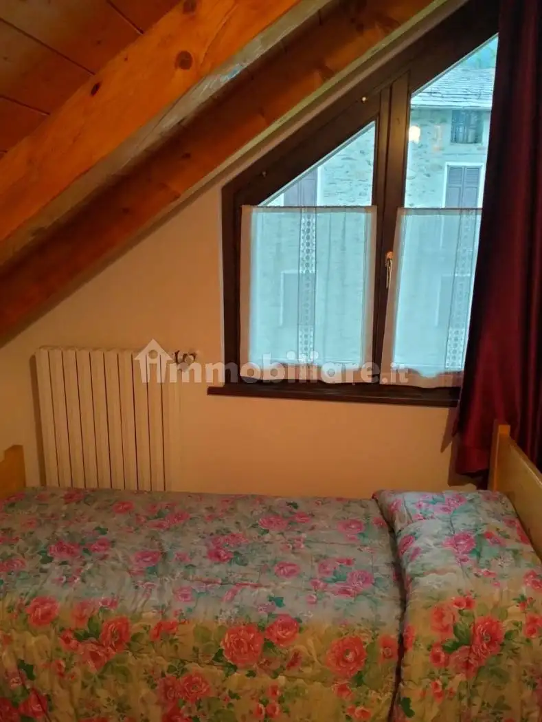 Trilocale Contrada Sasso 101, Centro, Chiesa in Valmalenco - foto 5