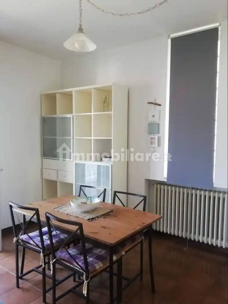 Appartamento in affitto a Salò