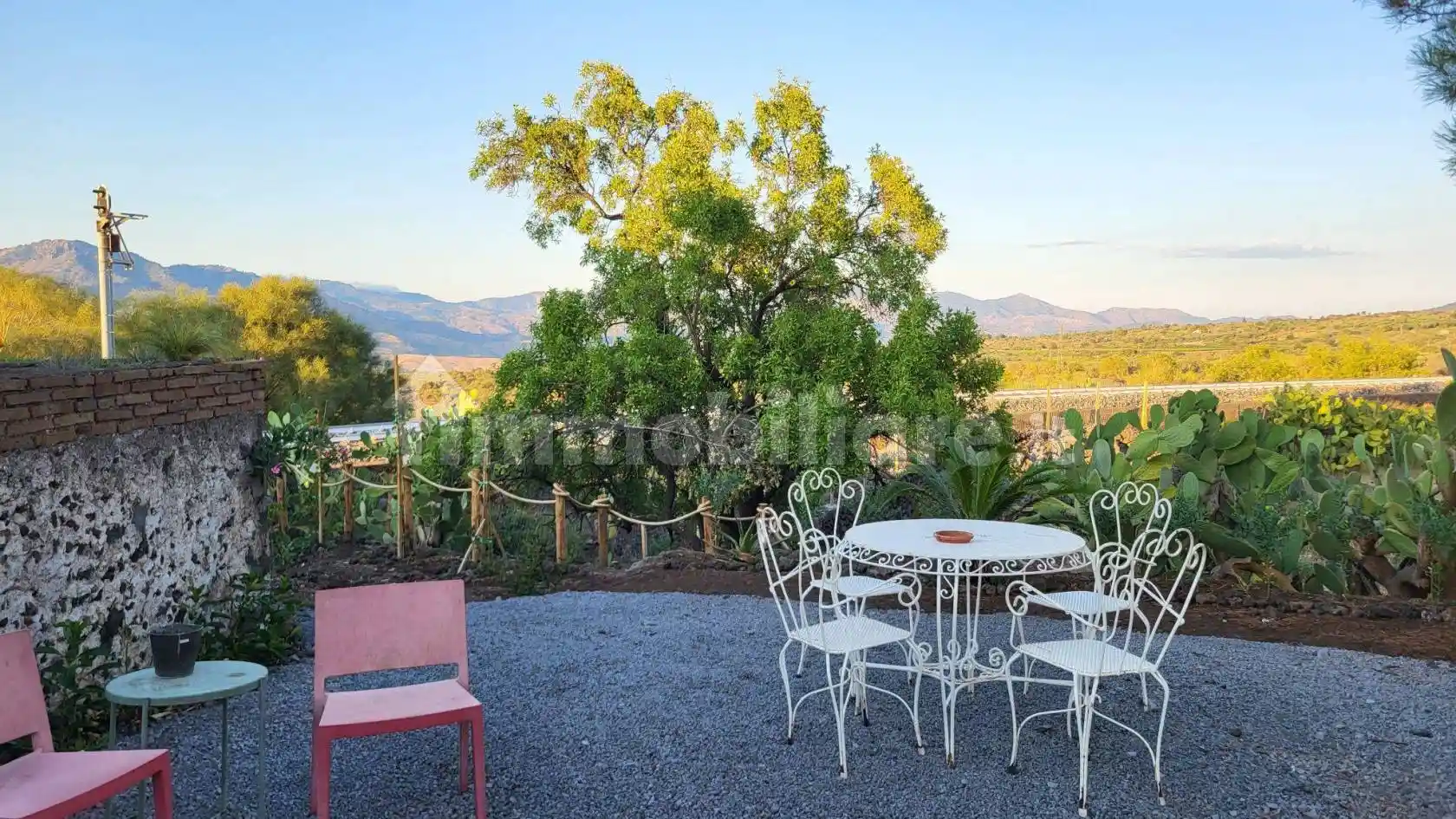 Villa unifamiliare via Regina Margherita 112, Passopisciaro, Castiglione di Sicilia - foto 3