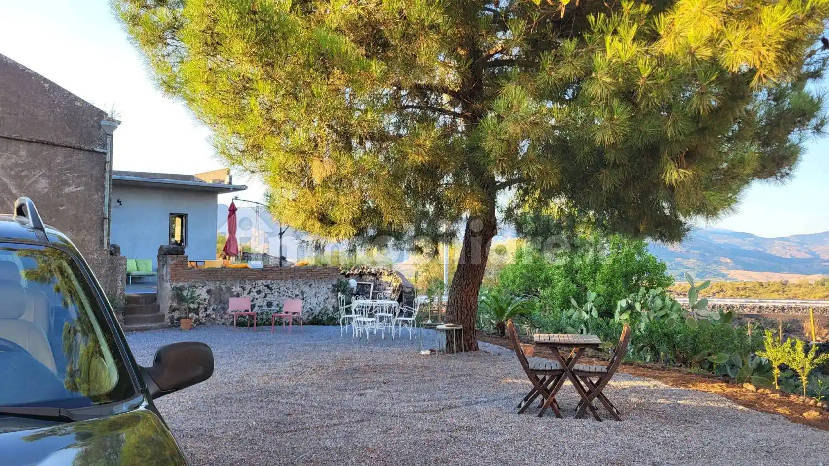 Villa unifamiliare via Regina Margherita 112, Passopisciaro, Castiglione di Sicilia - foto 4