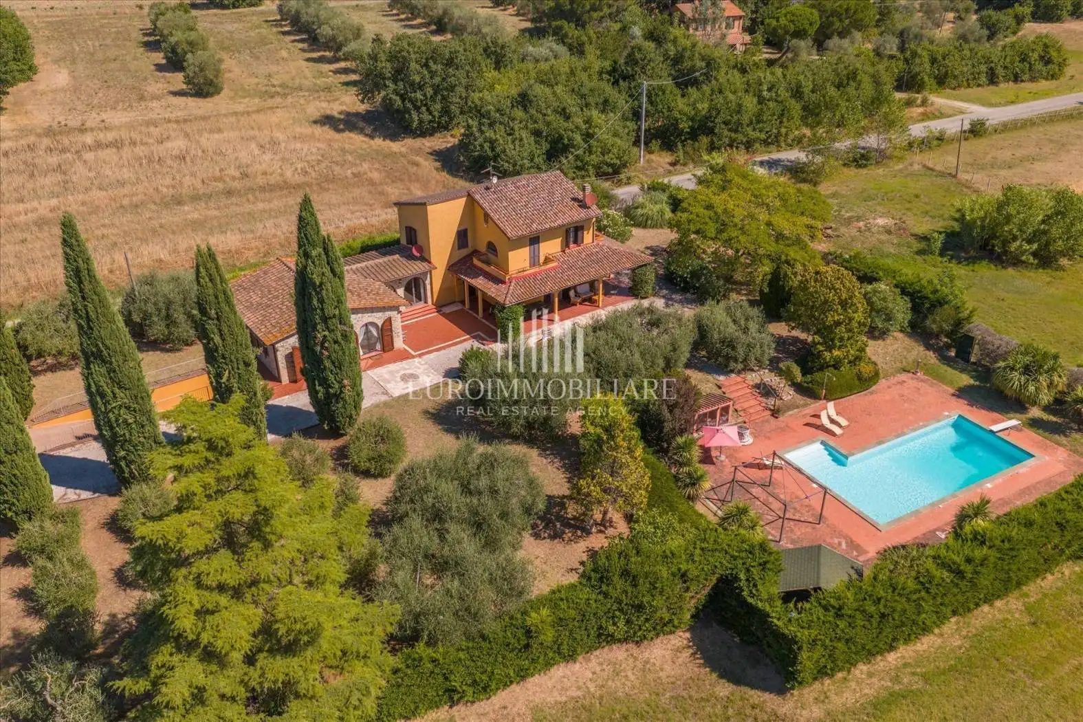 Villa in vendita a Castiglione del Lago