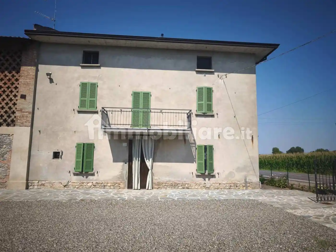 Rustico - Casale in vendita a Carpaneto Piacentino