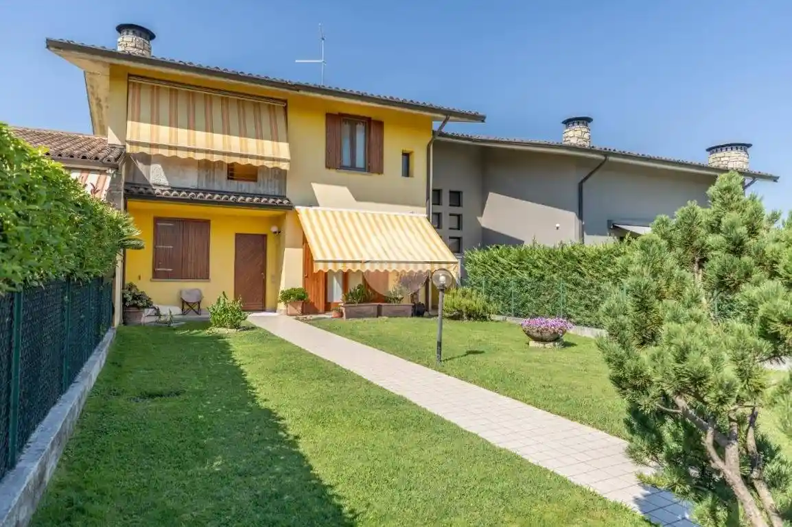 Villa plurifamiliare via Don A. Seghezzi 8, Centro, Bagnatica - foto 4