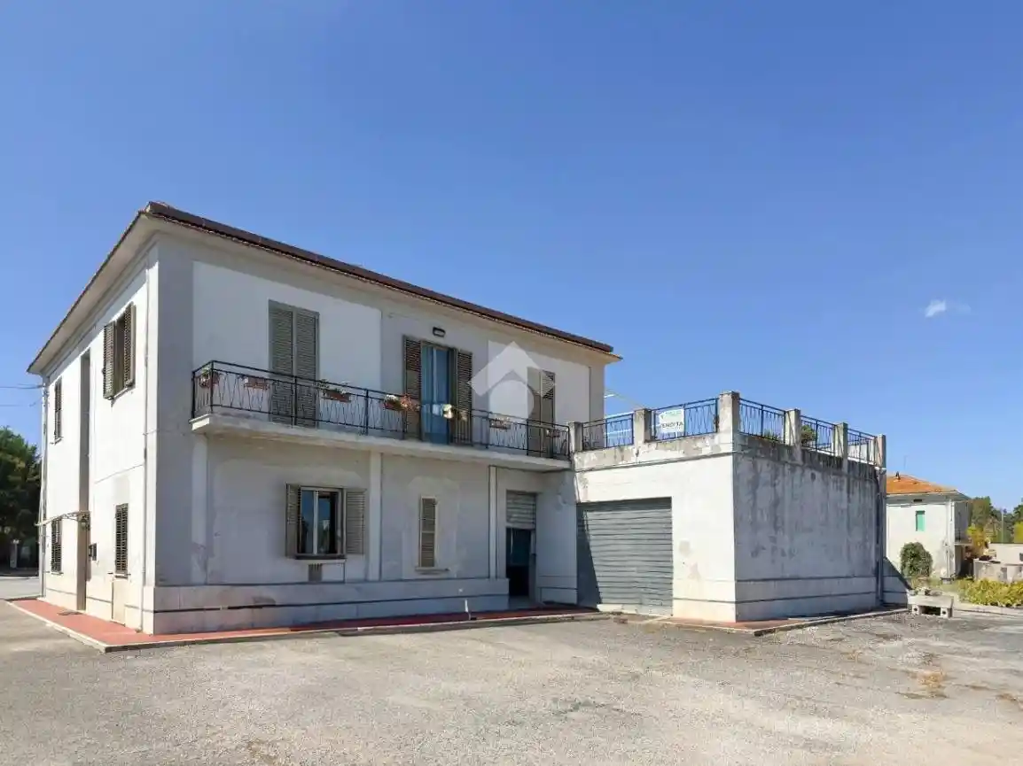 Palazzo - Edificio in Vendita - foto 2