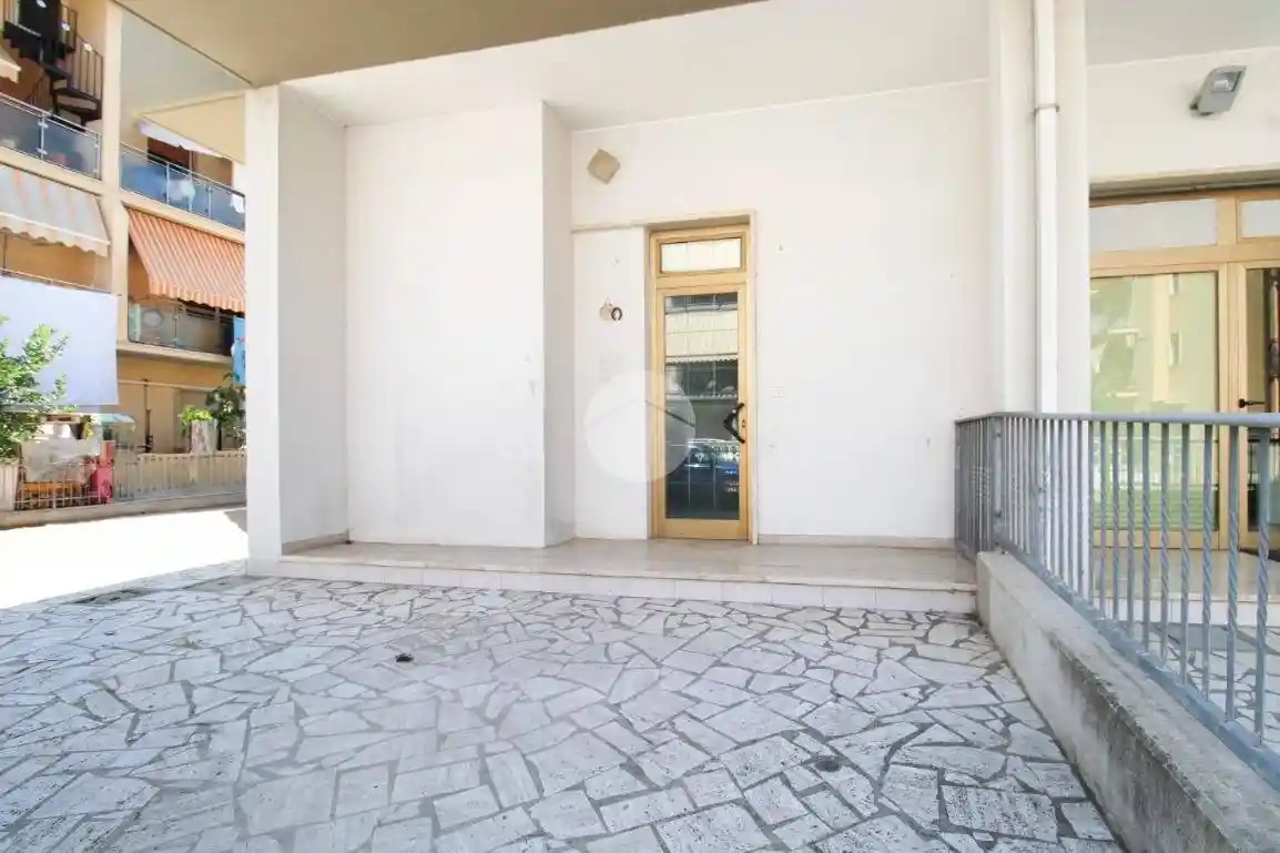 Trilocale via Torquato Tasso, Centro, Pineto - foto 3