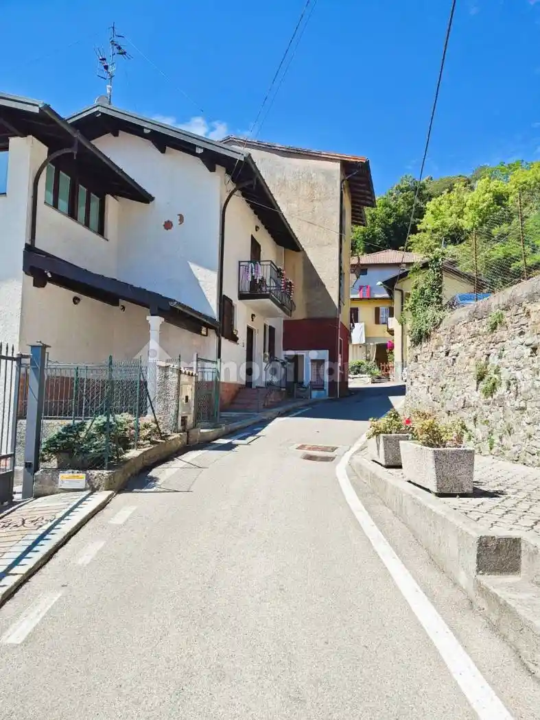 Appartamento via Restaù 11, Veglio, Cerano d'Intelvi - foto 3