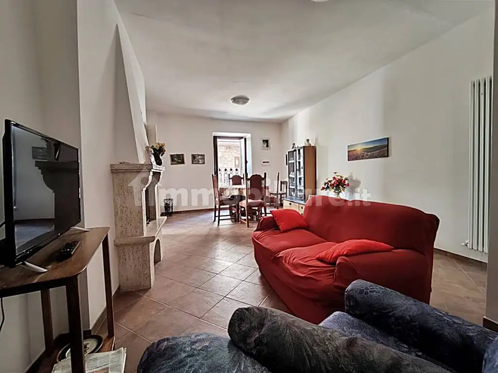 Terratetto unifamiliare 138 m², ottimo stato, Civitella Del Lago, Baschi - foto 2