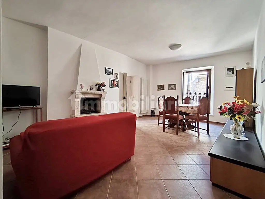 Terratetto unifamiliare 138 m², ottimo stato, Civitella Del Lago, Baschi - foto 4