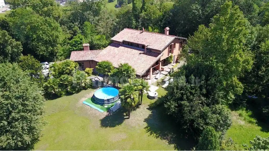 Villa unifamiliare via Ludovico Ariosto, Cesana Brianza - foto 2