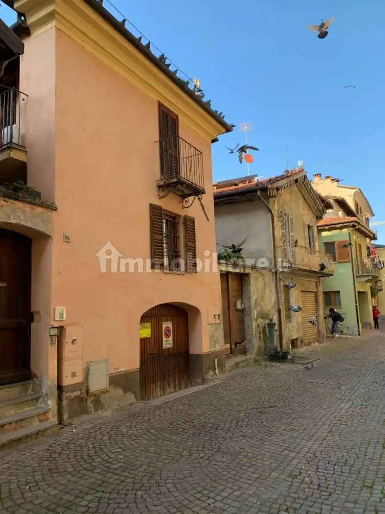 Casa indipendente in vendita a Cuneo