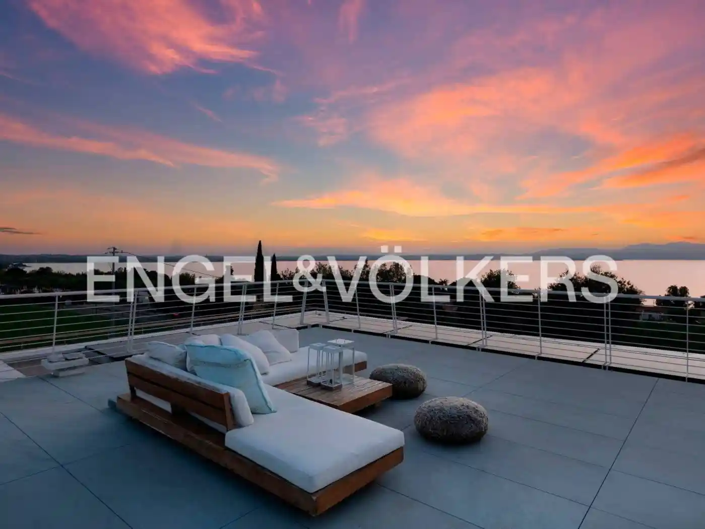 Villa in vendita a Lazise