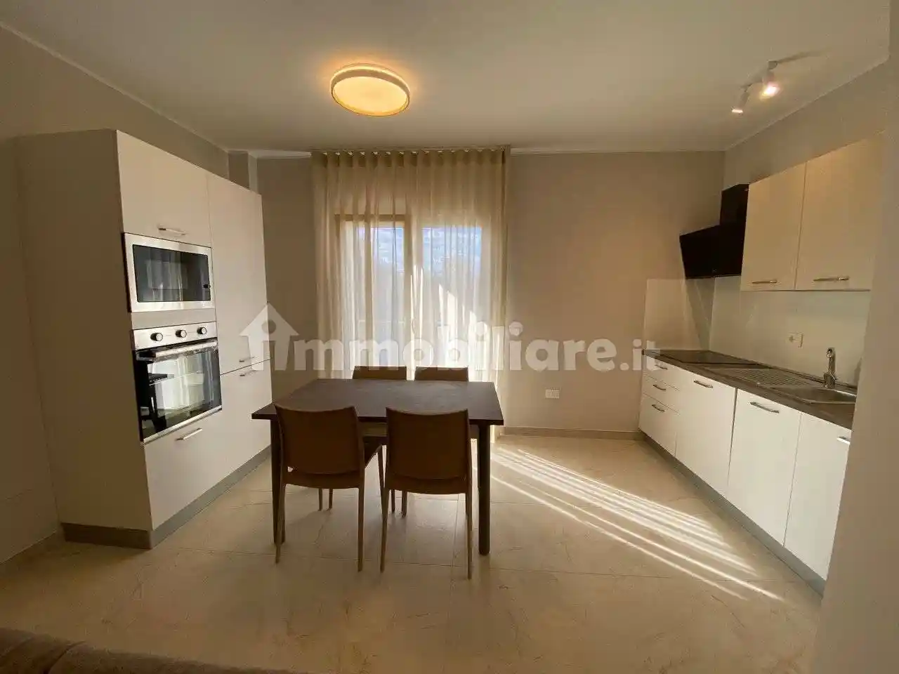 Bilocale via Fratelli Cairoli, Centro Storico, Reggio Calabria - foto 3