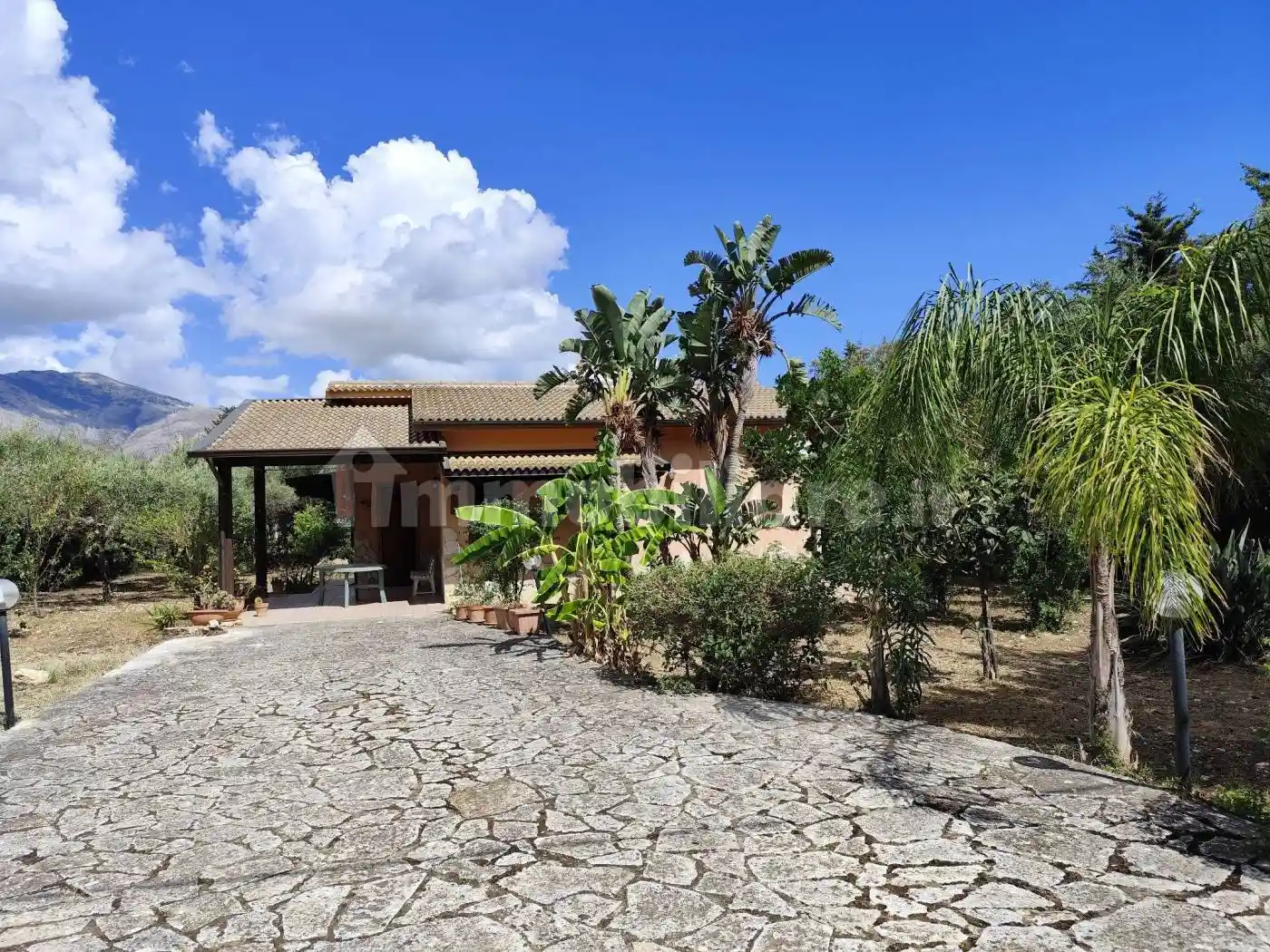 Villa in vendita a Castellammare del Golfo