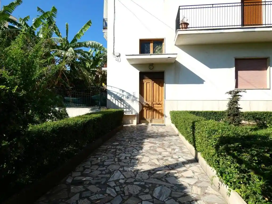 Quadrilocale via Gonzaga 1° Vico 3, Centro, Policoro - foto 3