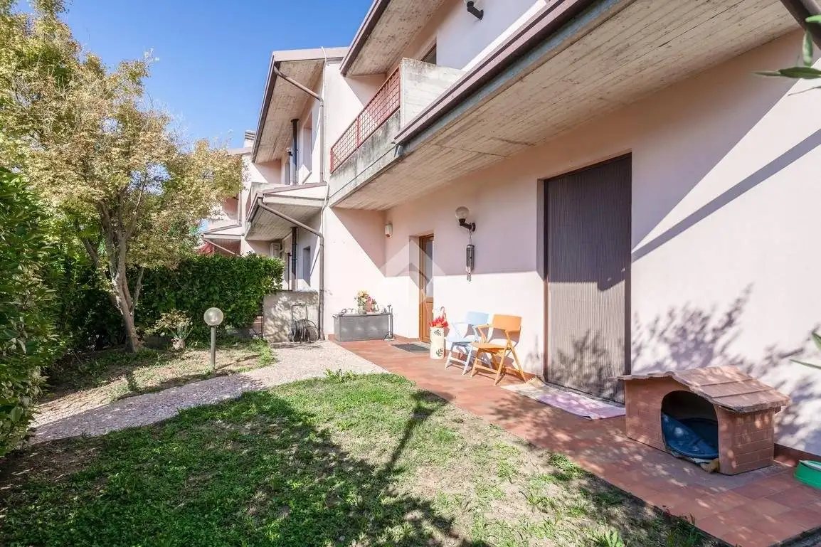 Villetta a schiera in vendita a Pozzolengo