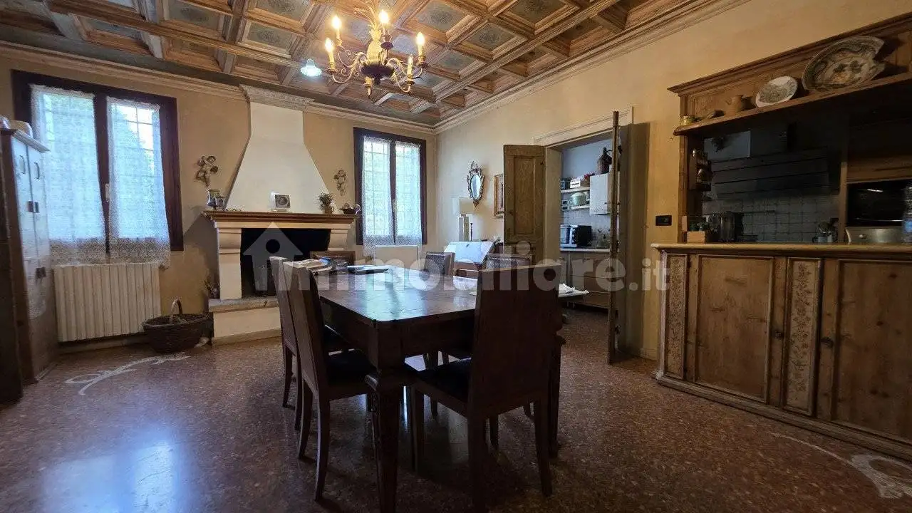 Casa indipendente in vendita a Borgo Veneto