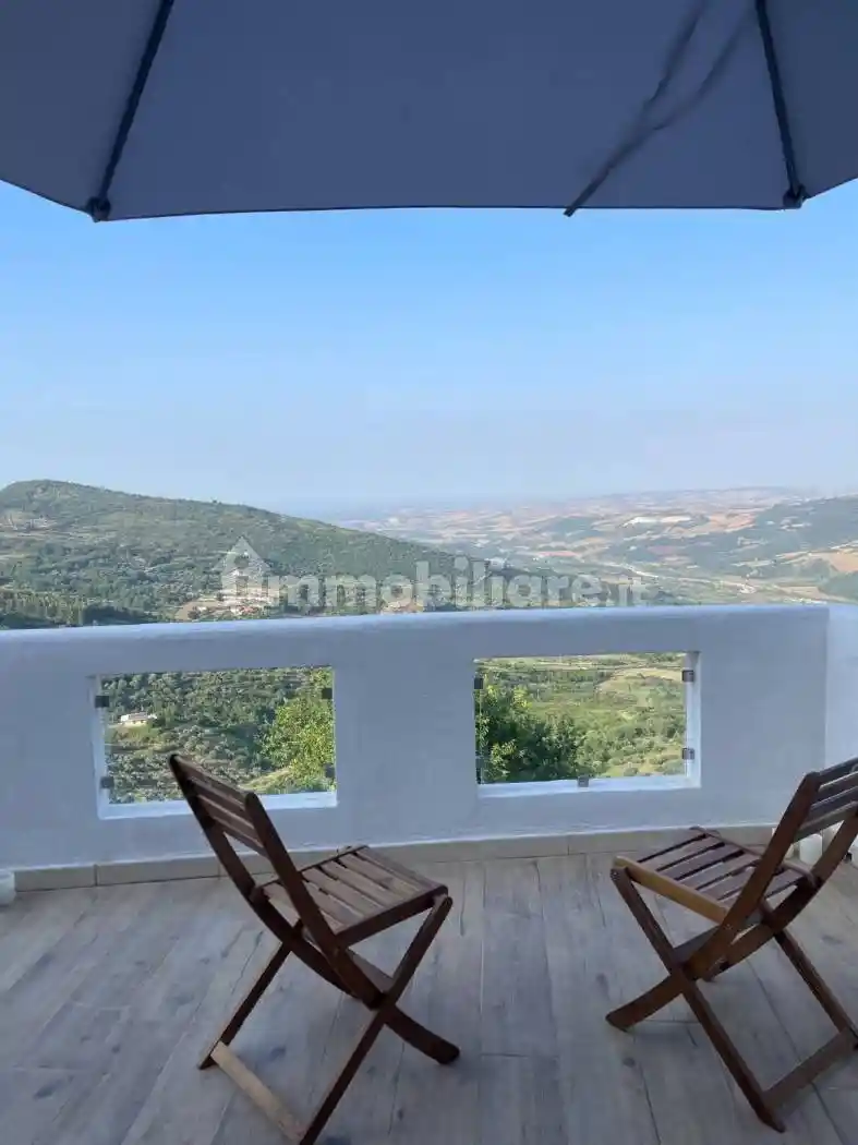 Casa indipendente in vendita a Dogliola