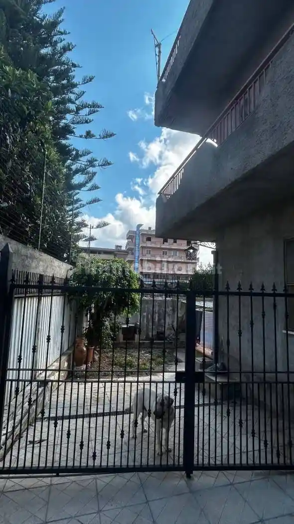 Terratetto unifamiliare via Corrado Alvaro 172, Centro, Villa San Giovanni - foto 2