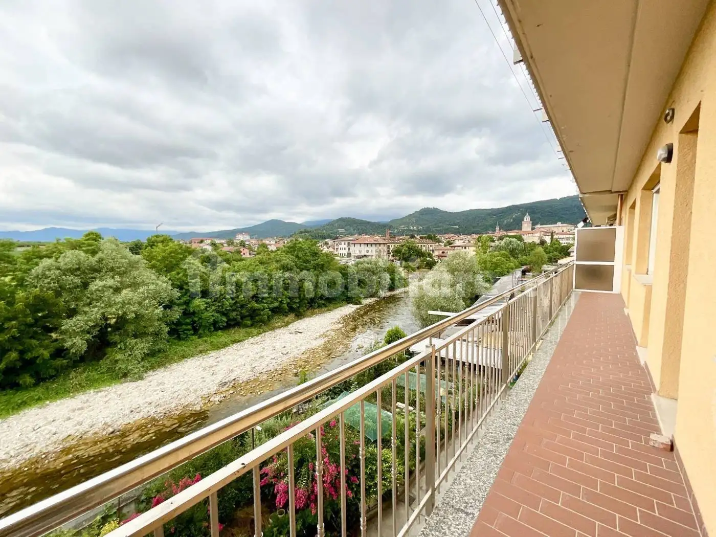 Trilocale corso Giovanni XXIII 112, Centro, Busca - foto 2