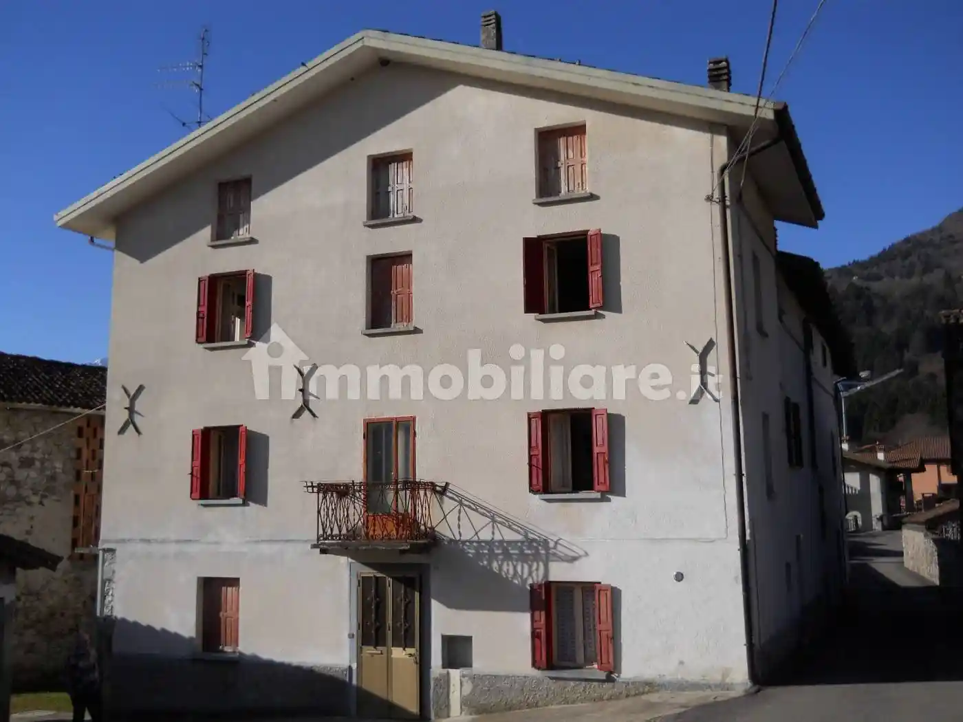 Casa indipendente in vendita a Tolmezzo