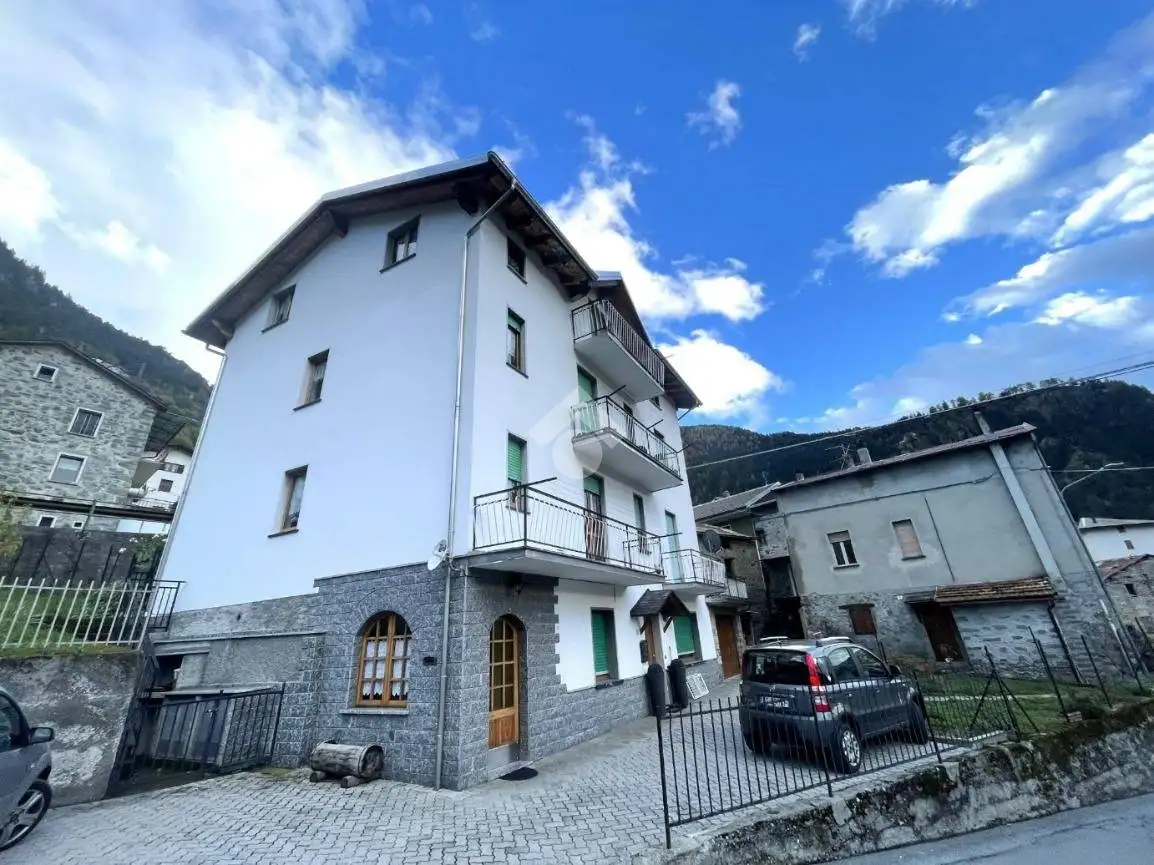 Appartamento in vendita a Sondalo