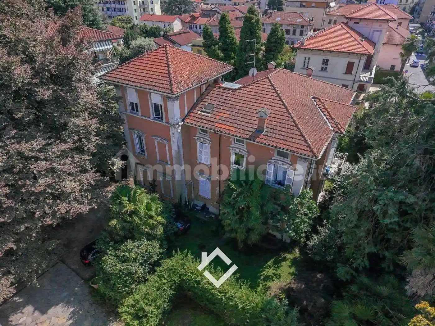 Villa in vendita a Besozzo