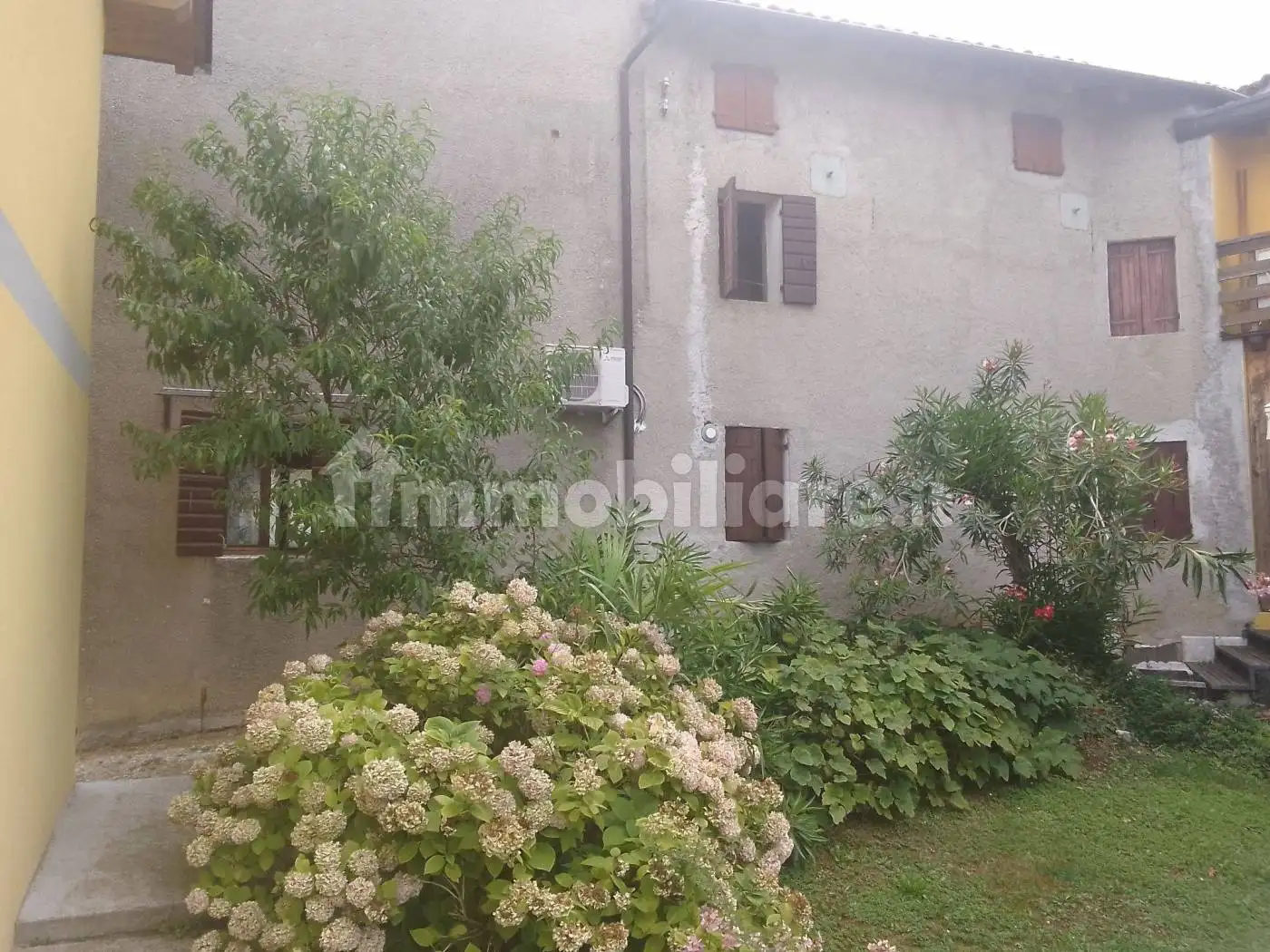 Rustico - Casale in vendita a Porcia