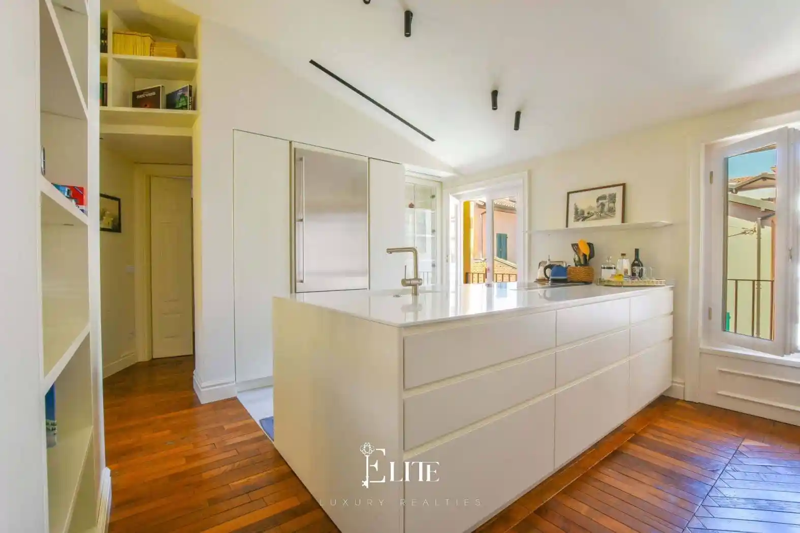 Quadrilocale via Dazio Vecchio 7, Centro, Varese - foto 3