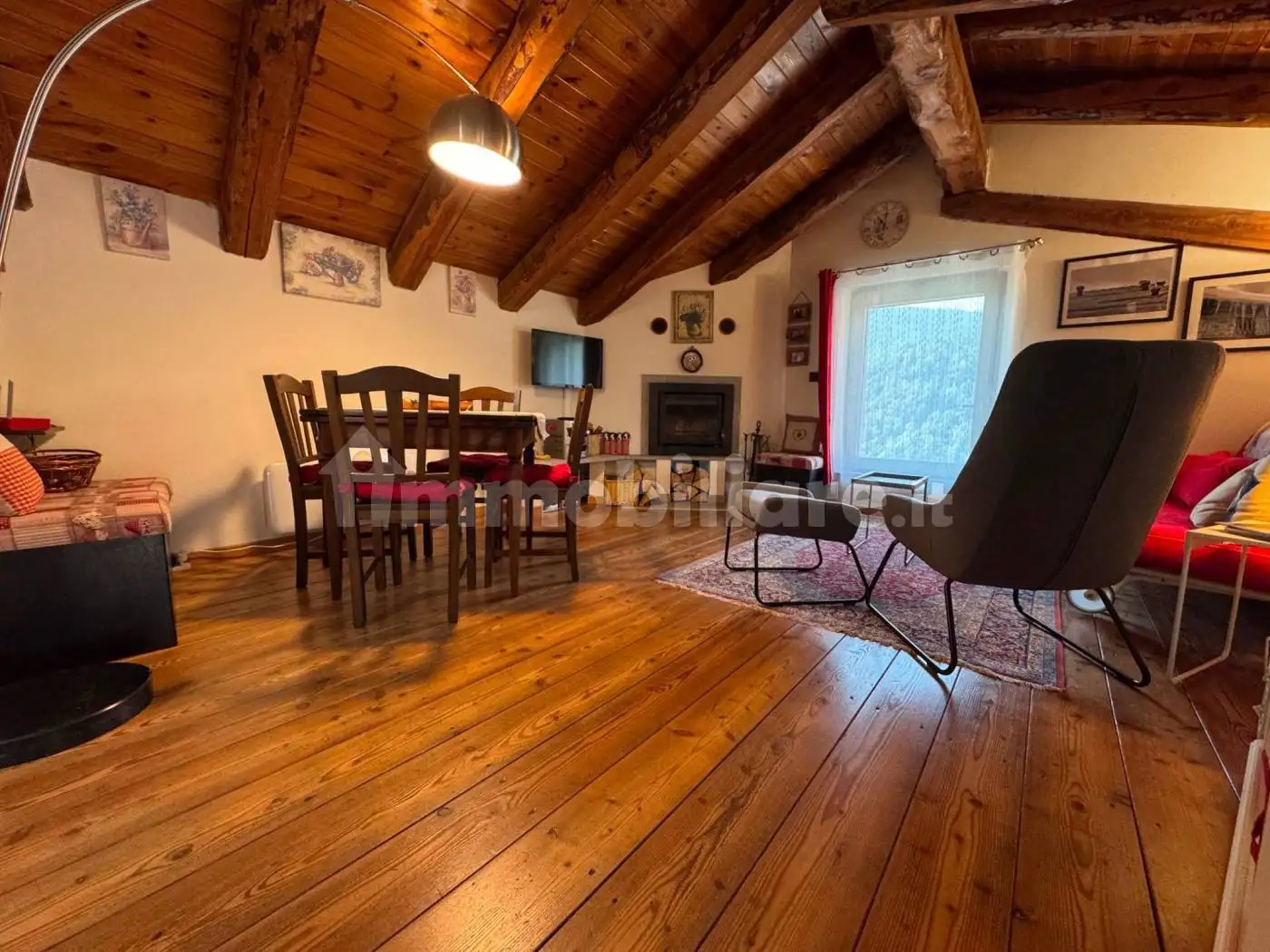 Rustico - Casale in vendita a Ostana