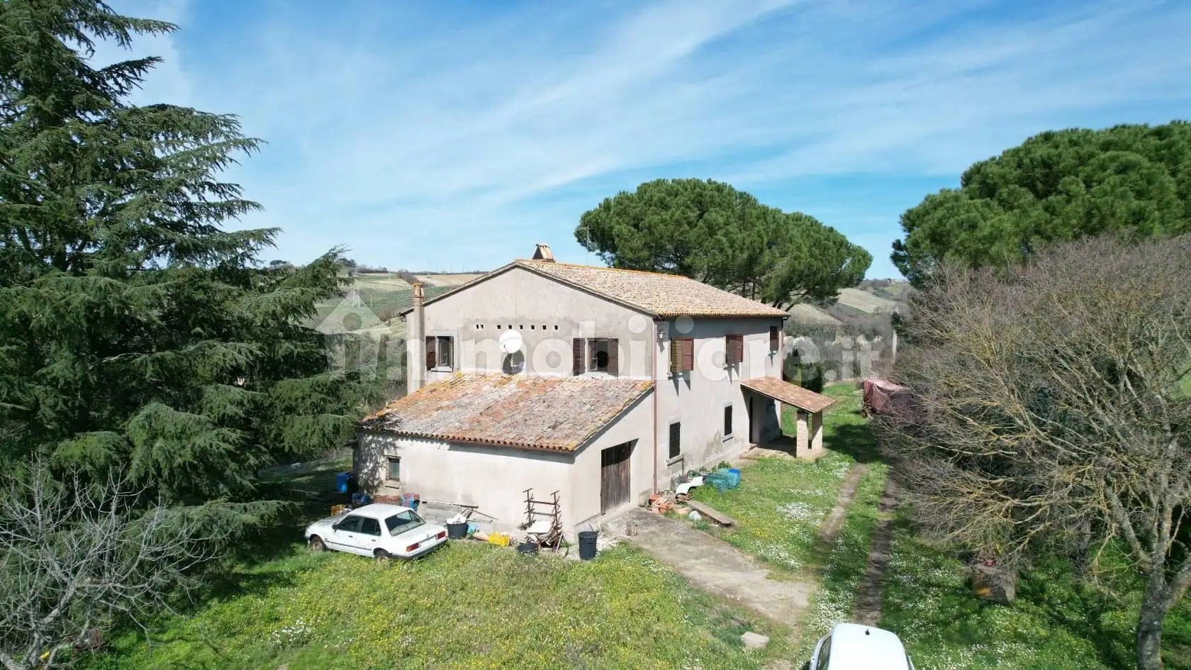 Rustico - Casale in vendita a Baschi