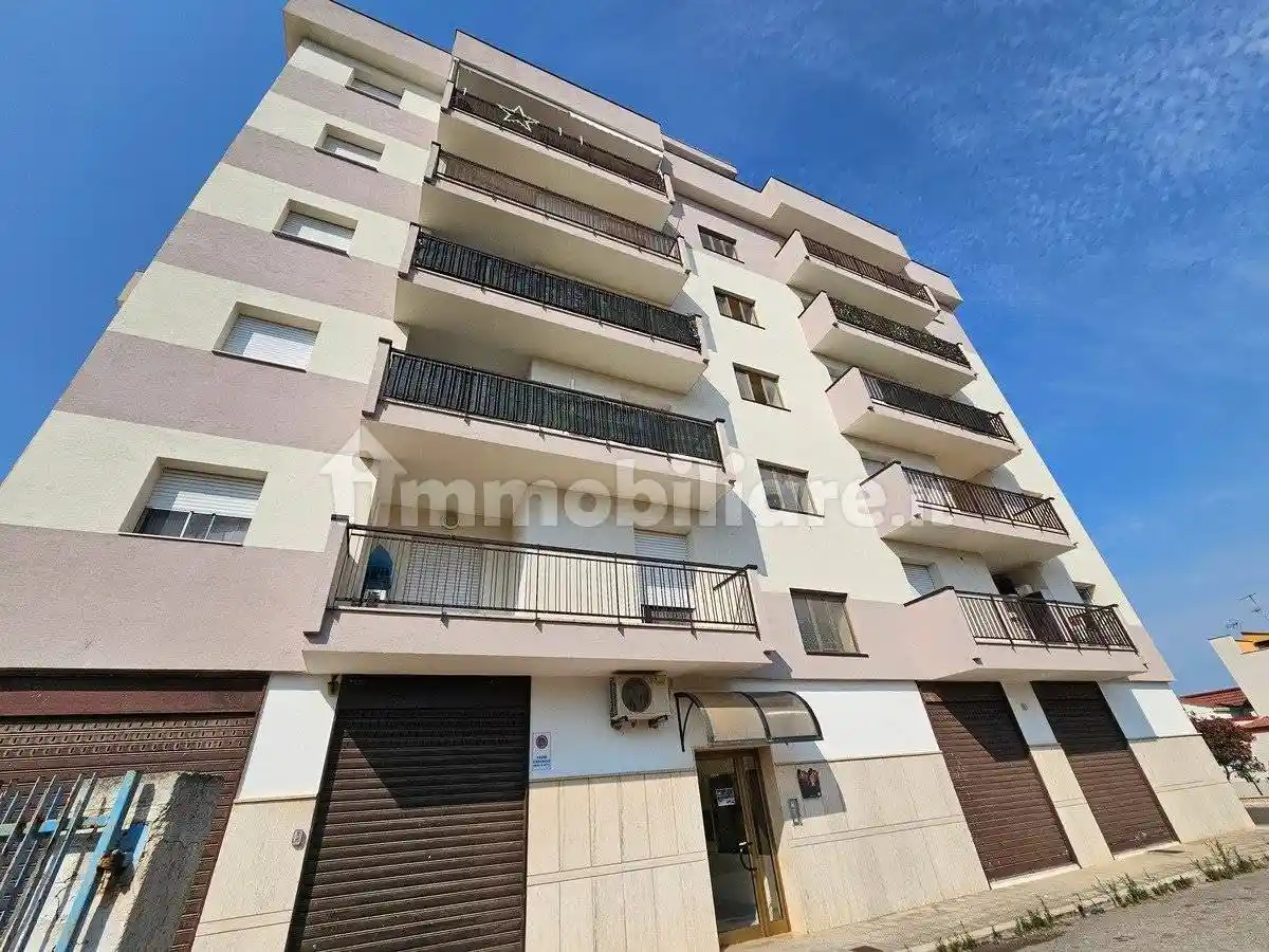 Appartamento in vendita a Turi