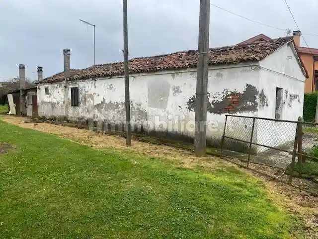 Rustico - Casale in vendita a Agna