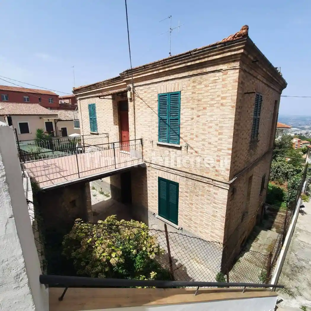 Terratetto unifamiliare via Giovanni Antonio Santarelli, Chieti Città, Chieti - foto 5