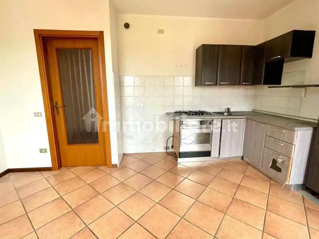 Bilocale ottimo stato, secondo piano, Valle Olona, Varese - foto 4