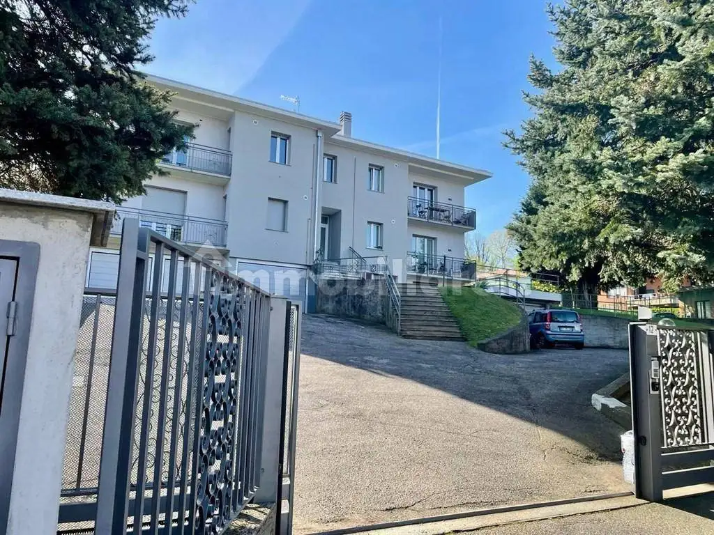 Trilocale via indipendenza 12, Buguggiate - foto 4