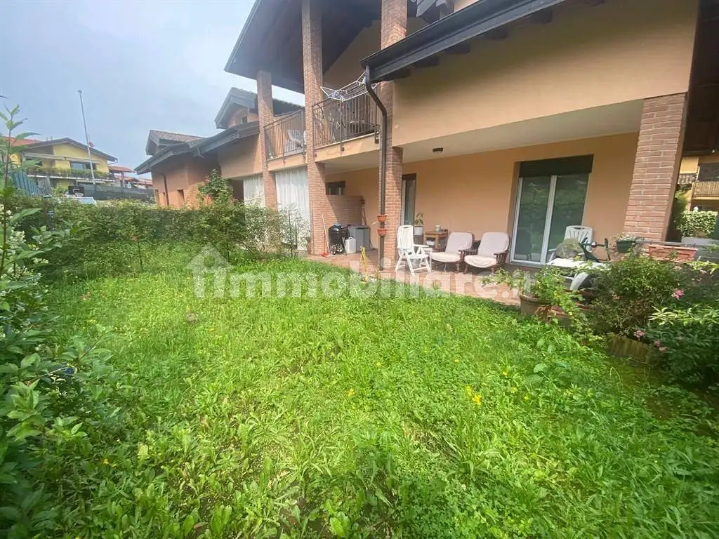 Villa a schiera 3 locali, ottimo stato, Centro, Azzate - foto 3