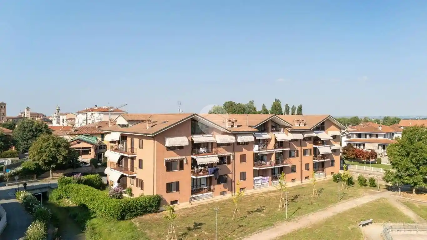 Trilocale viale Cristoforo Colombo 3, Centro, Cavallermaggiore - foto 2