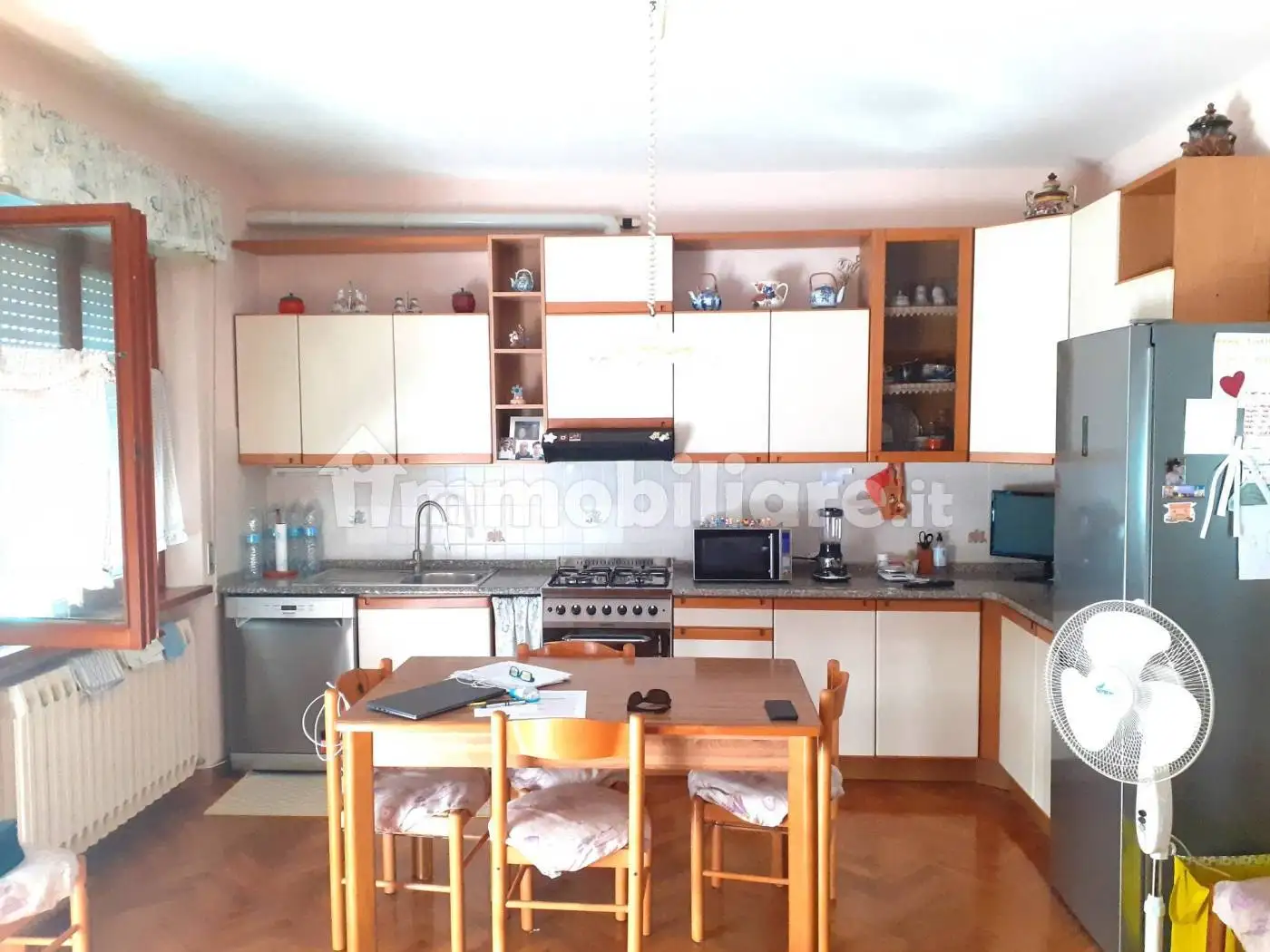 Terratetto plurifamiliare 175 m², buono stato, Centro, Apiro - foto 3