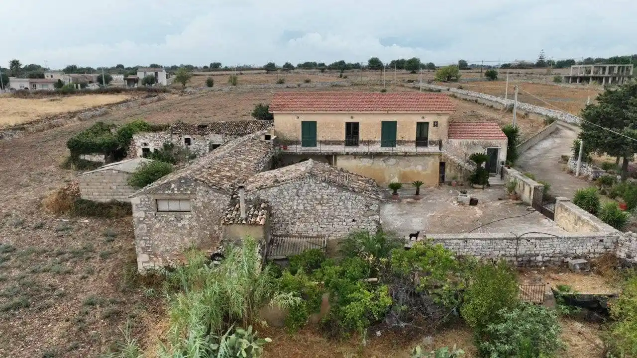 Terratetto unifamiliare 168 m², buono stato, Musebbi I, Modica - foto 5