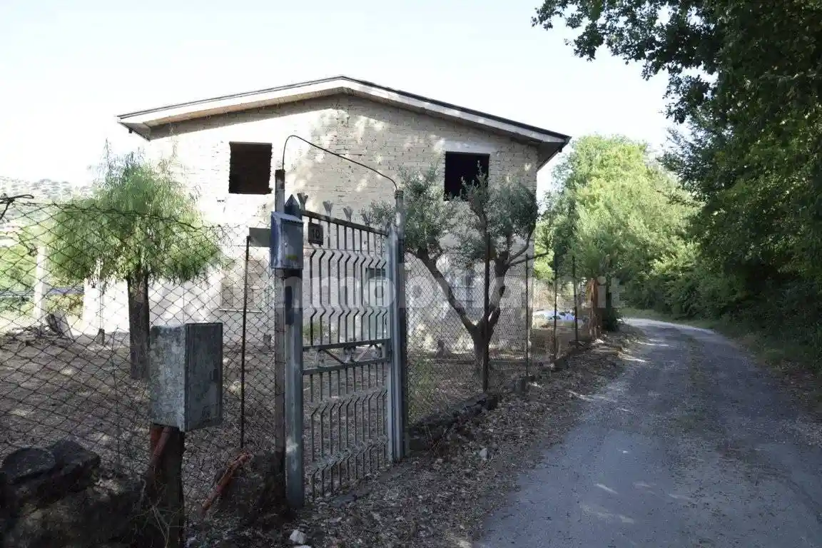 Villa unifamiliare via Romanelle, Cervaro - foto 2