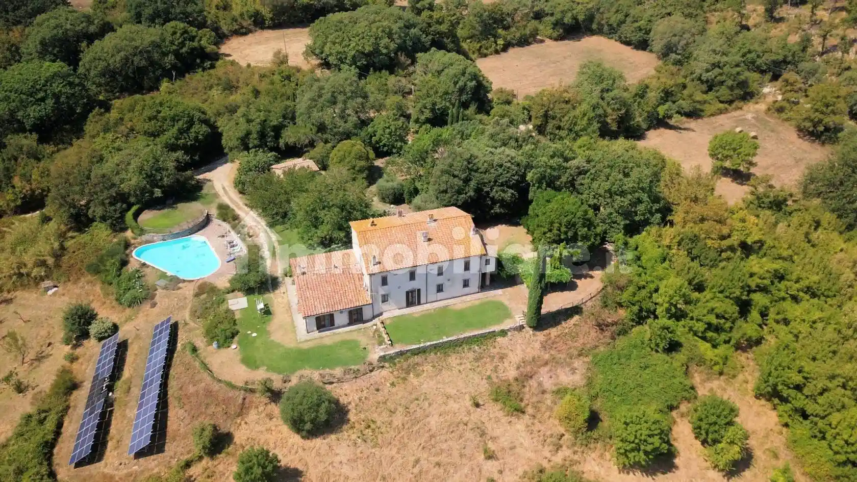 Rustico - Casale in vendita a Scansano