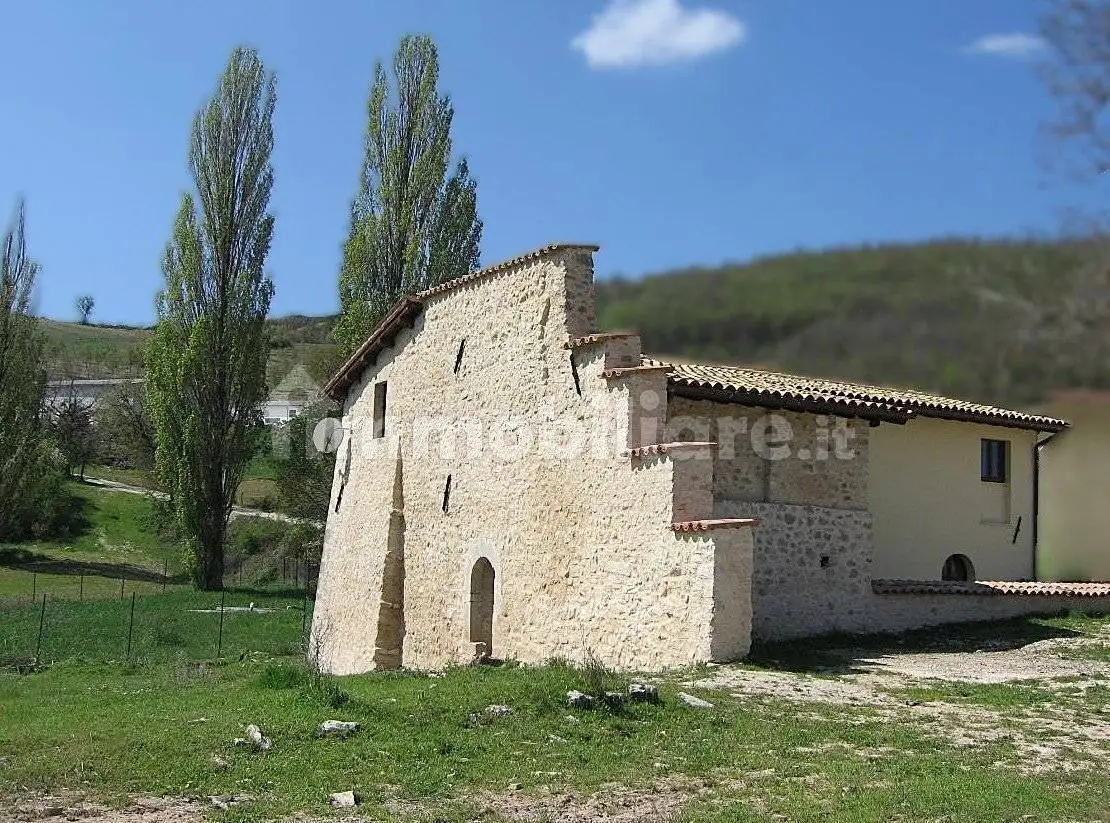 Rustico - Casale in vendita a Preci