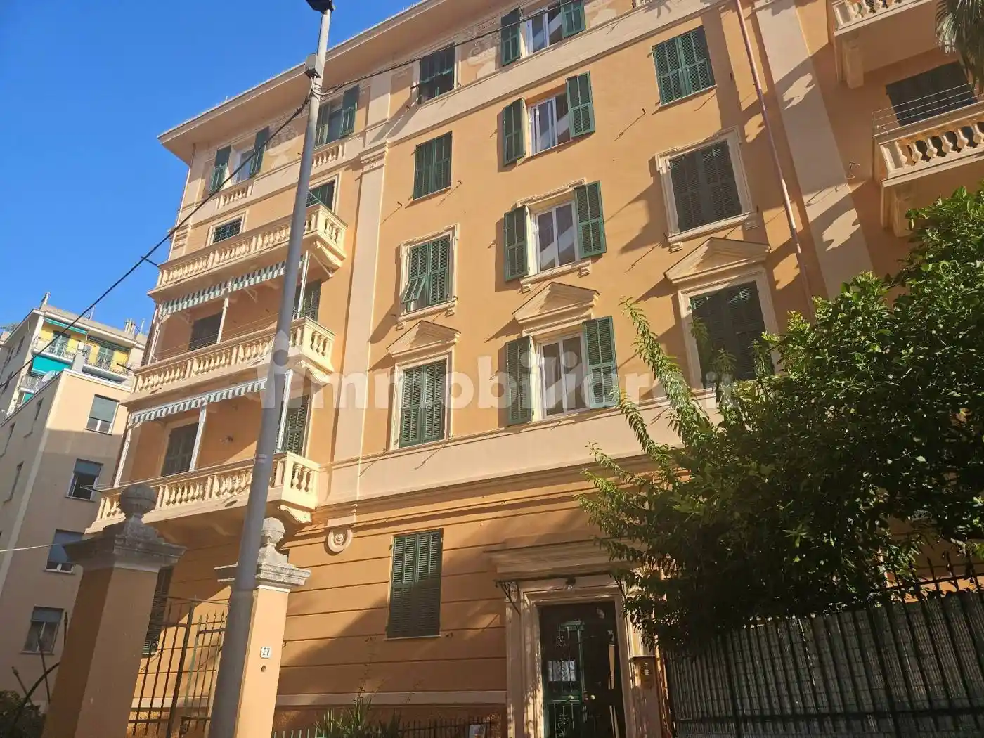 Appartamento in vendita a Genova