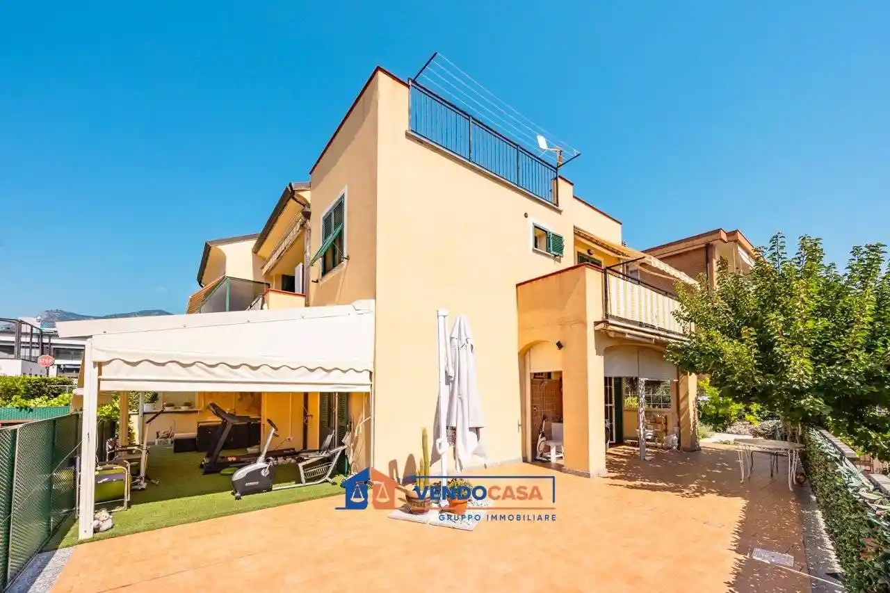 Appartamento in vendita a Loano