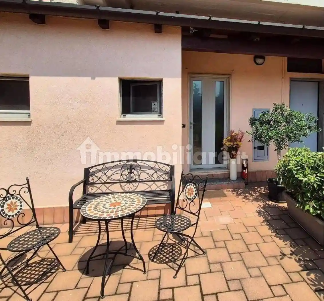 Appartamento in affitto a Rho
