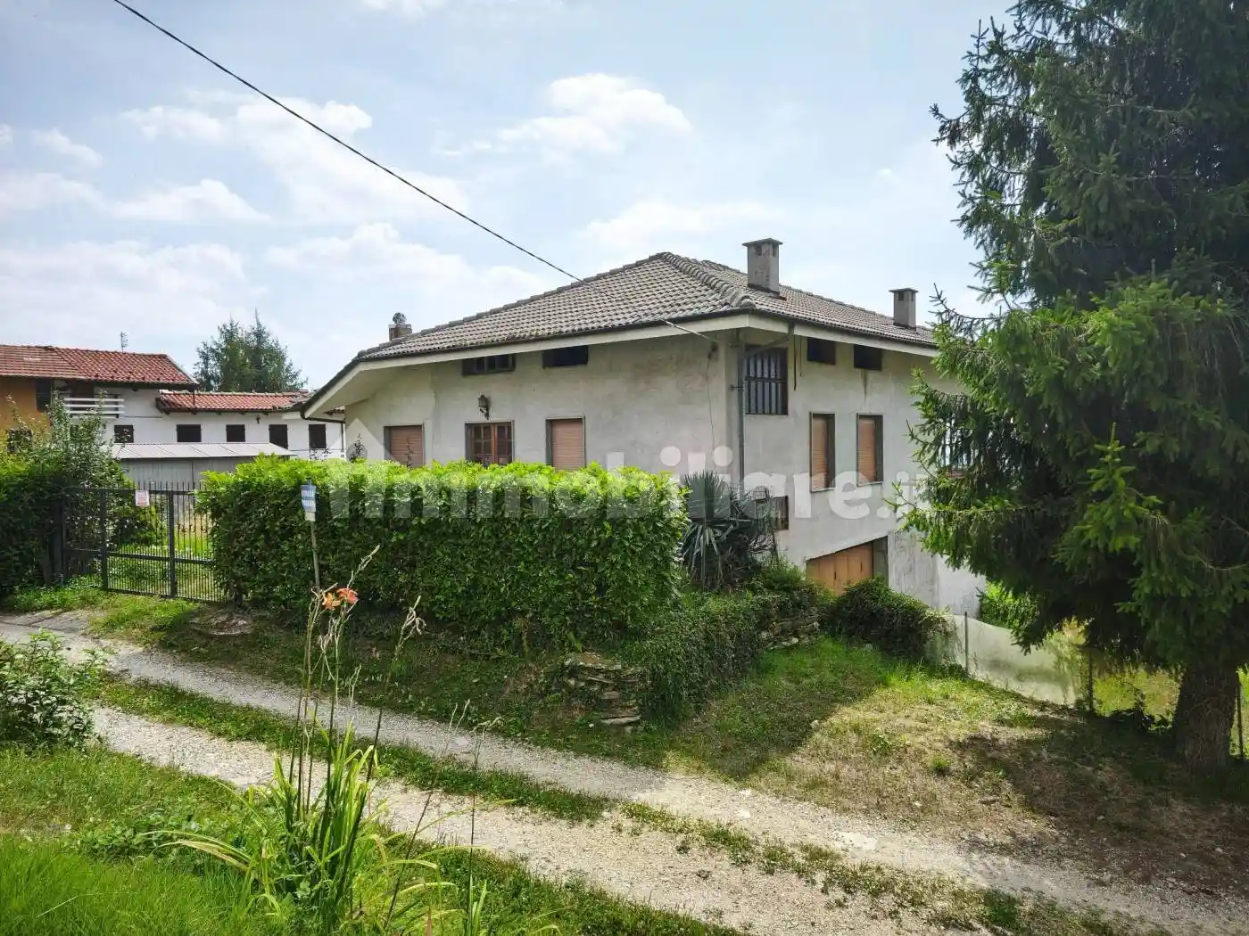 Villa in vendita a Forno Canavese