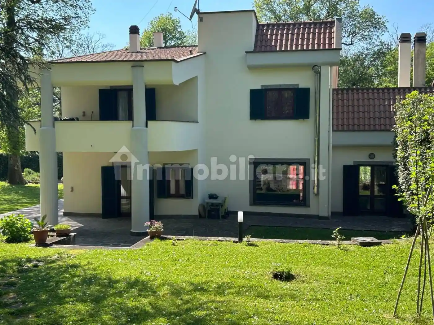 Villa in vendita a Ariccia